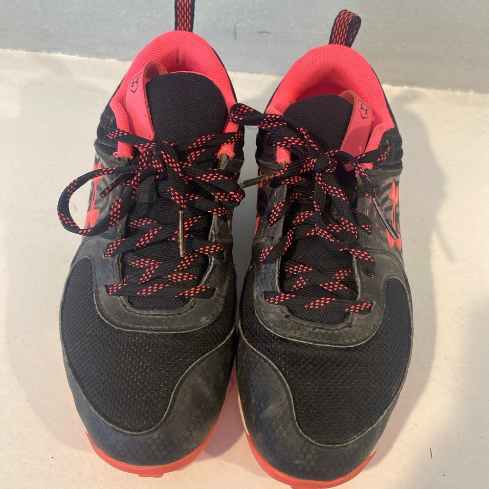 Softball cleats
